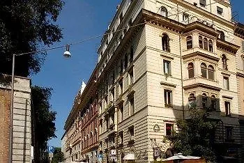 Hotel Aurora *